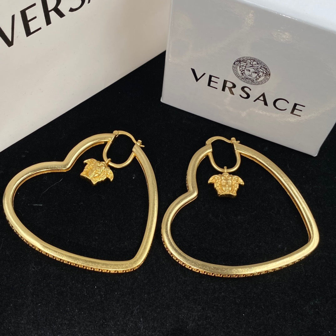 E52 Women gold-plated fashion earrings high-quality jewelry