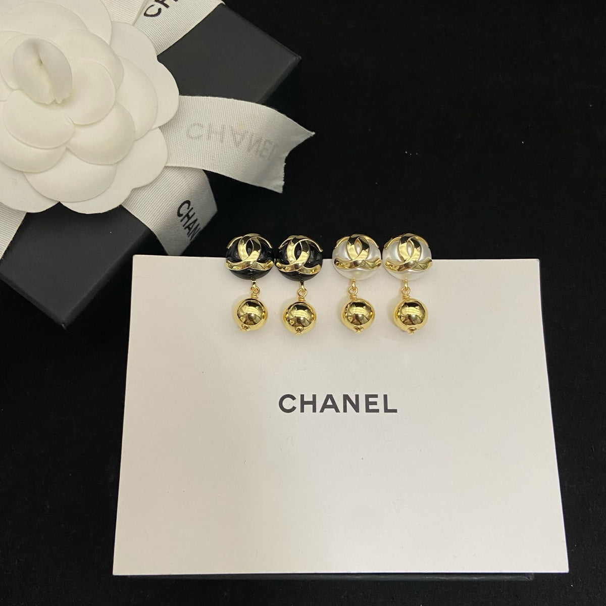 E2 Women gold-plated fashion earrings high-quality jewelry