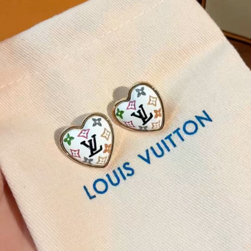 A1261 Women gold-plated fashion earrings high-quality jewelry