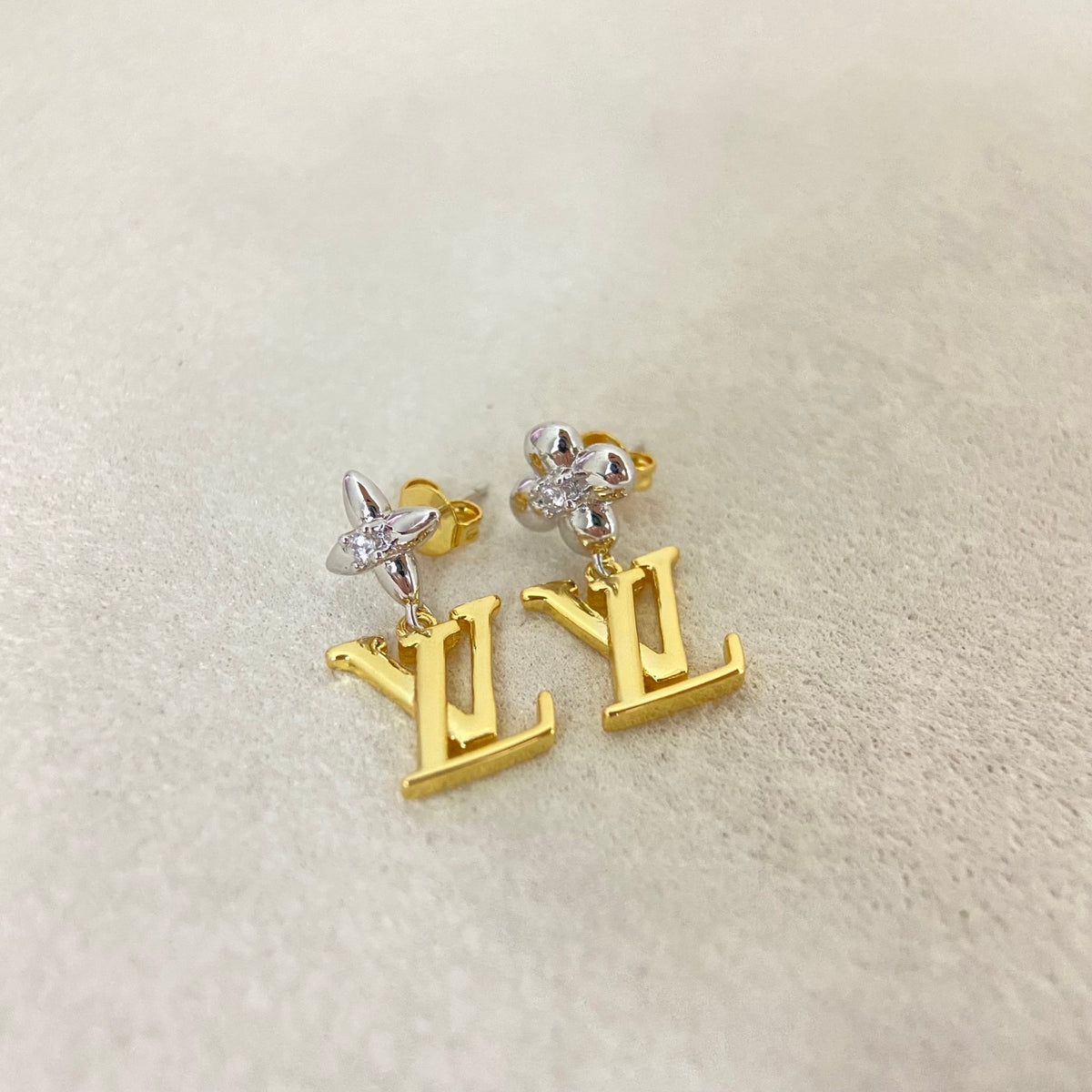 E3 Women gold-plated fashion earrings high-quality jewelry