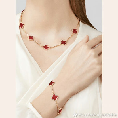 VAB1 Classic Four‑Leaf Clover Unisex Fashion Bracelet for Men and Women