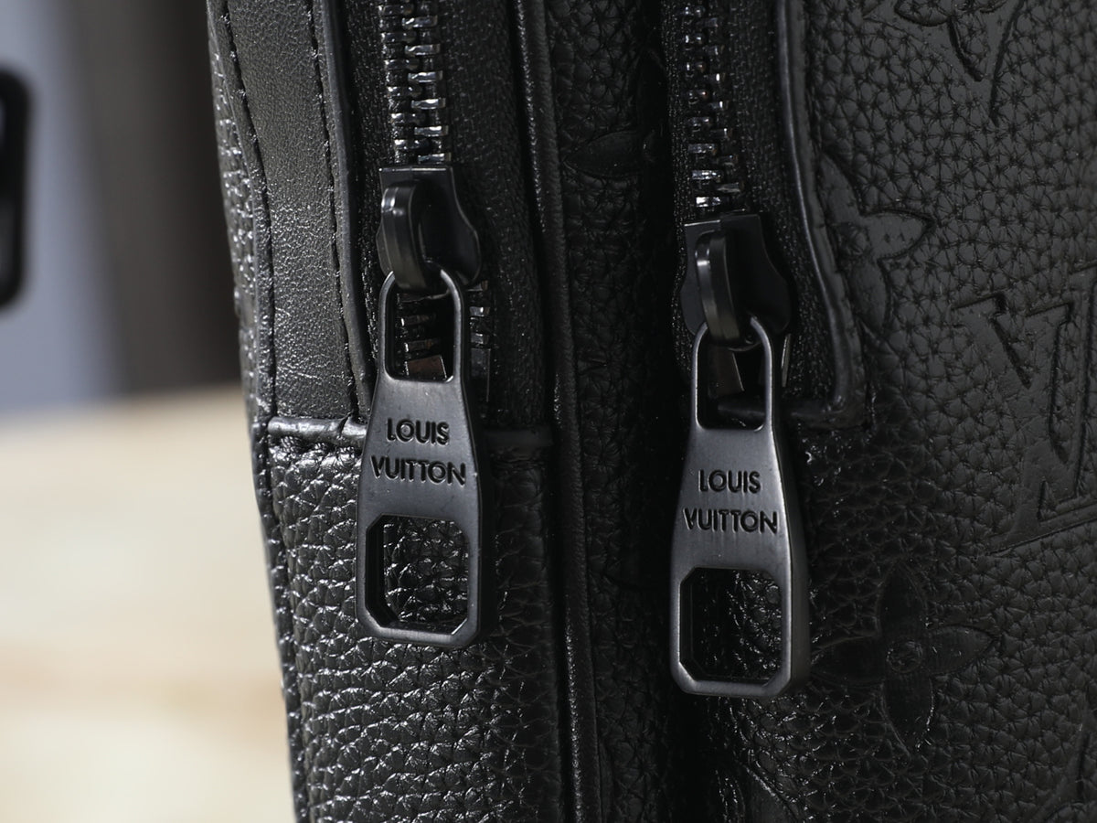 WM14 Men's fashion crossbody bag leather bag 16.0x33.0x5.7CM