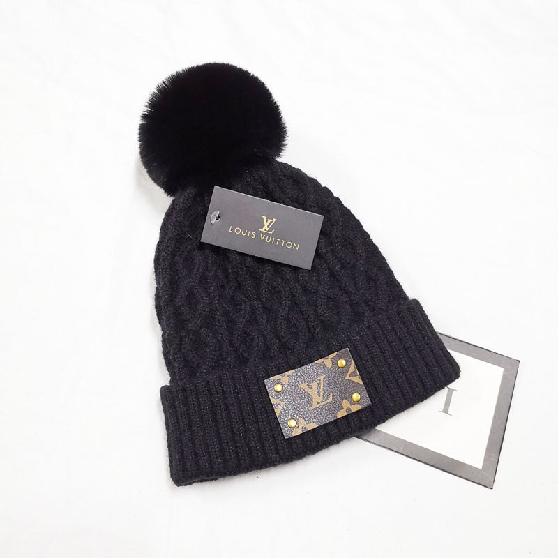 H1 Winter Fashion Knitted Hat