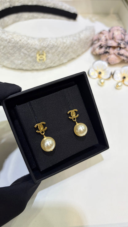 E69 Women gold-plated earrings high-quality jewelry