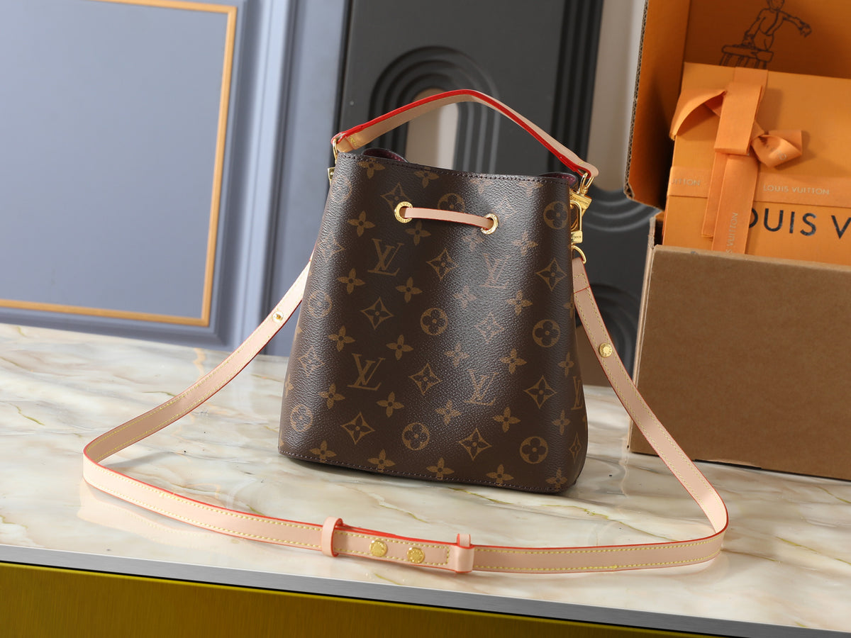 WM15 Women's fashion bucket bag leather bag  20*20*13CM