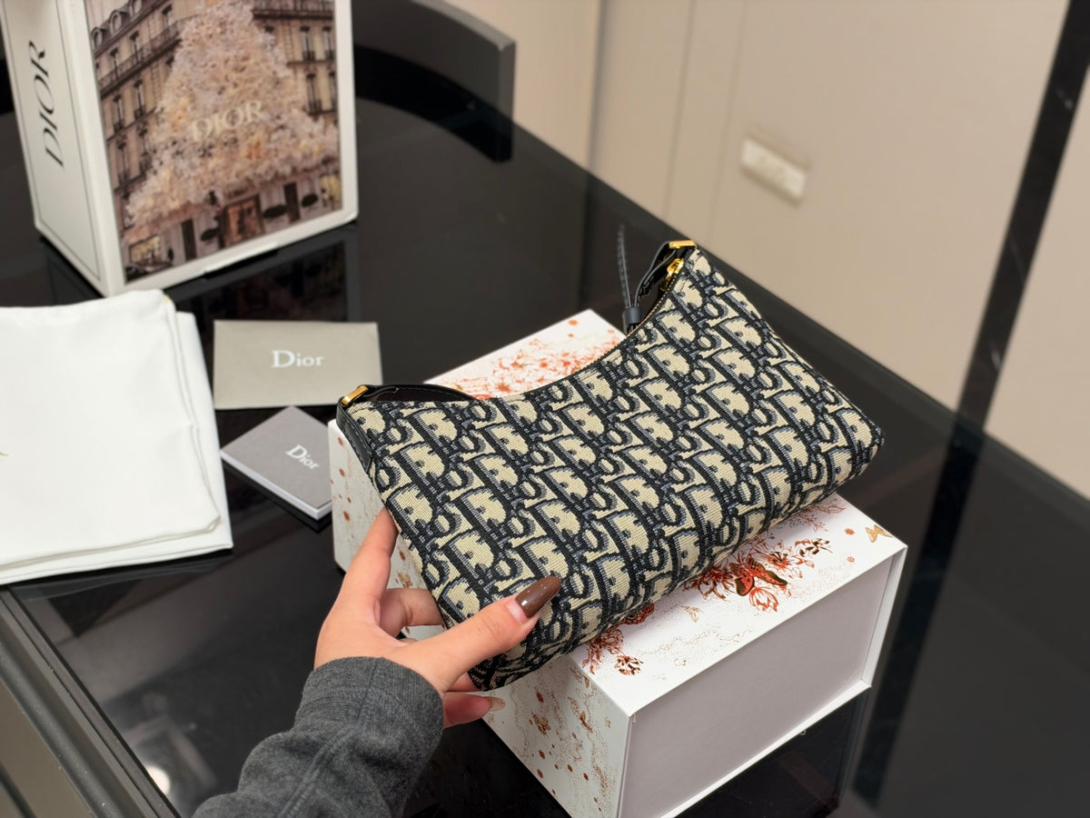 MN52 Women bag handbag underarm bag 24X17cm