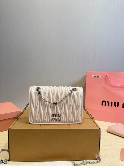 MS77 Fashion diagonal cross bag 20 X13X 5cm