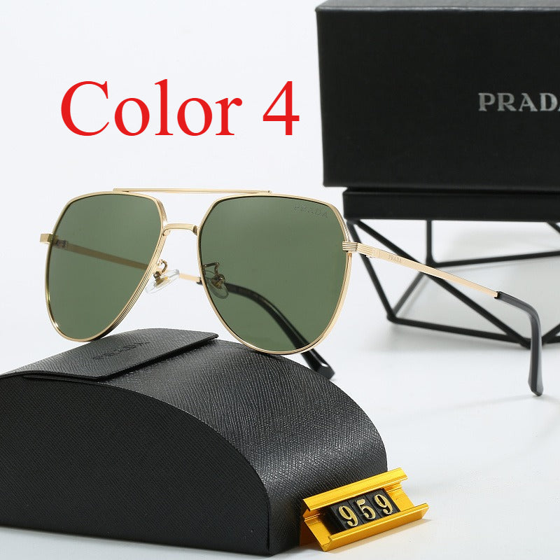 959  Unisex Fashion Sunglasses with Box