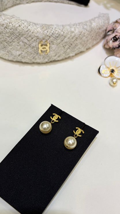 E69 Women gold-plated earrings high-quality jewelry