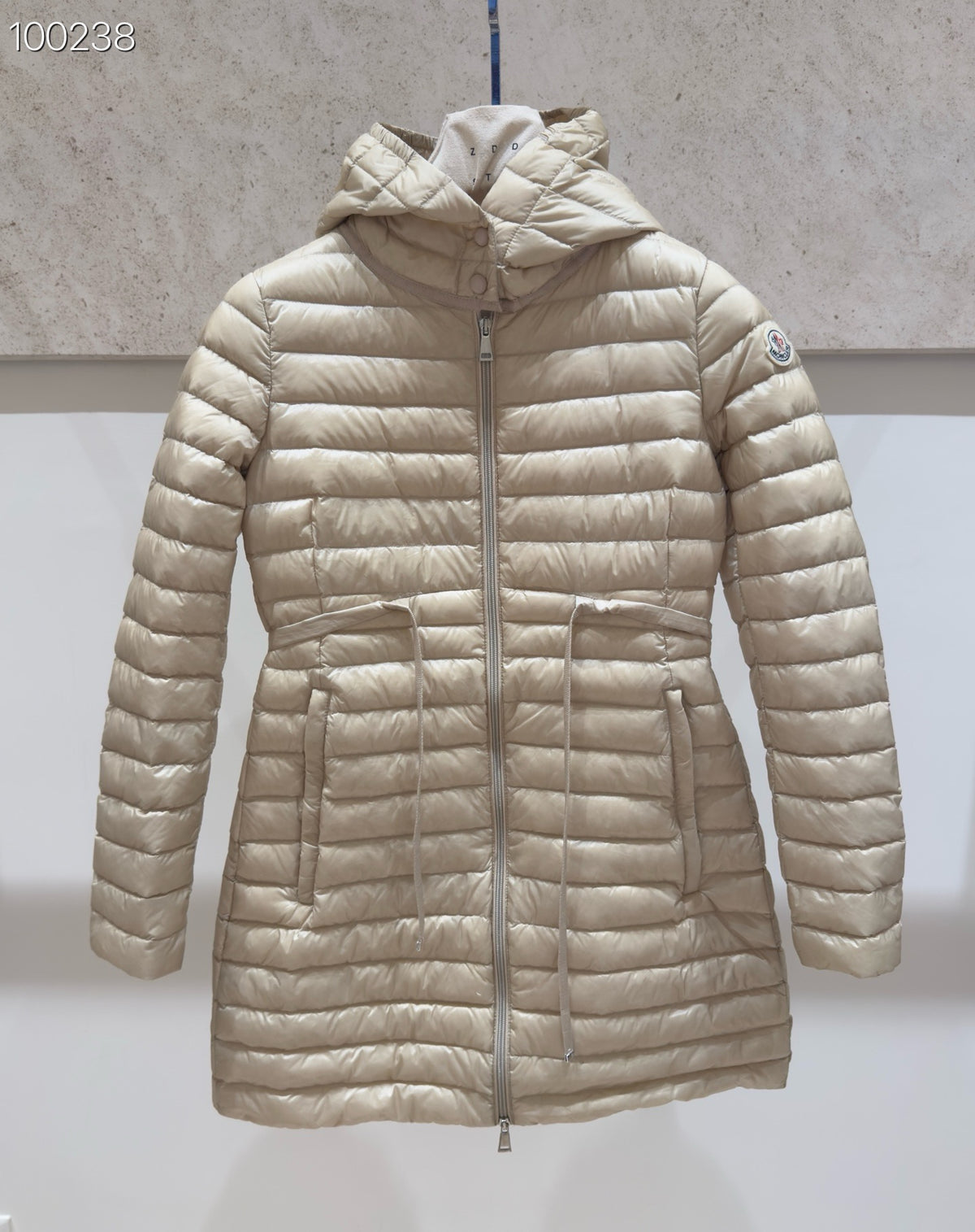 C20 Stylish Women's Premium Lightweight Down Jacket for Autumn & Winter, 90% Down Filling