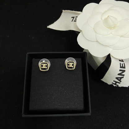 E10 Women gold-plated fashion earrings high-quality jewelry