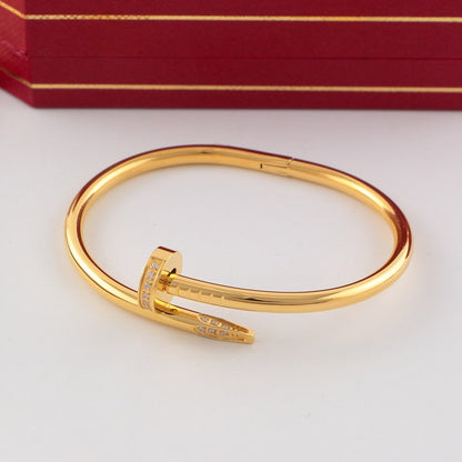 B36 Classic Men Women 18K Gold‑Plated Bangle Stainless Steel Fashion Jewelry