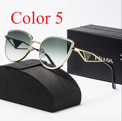 30138  Unisex Fashion Sunglasses, With Box