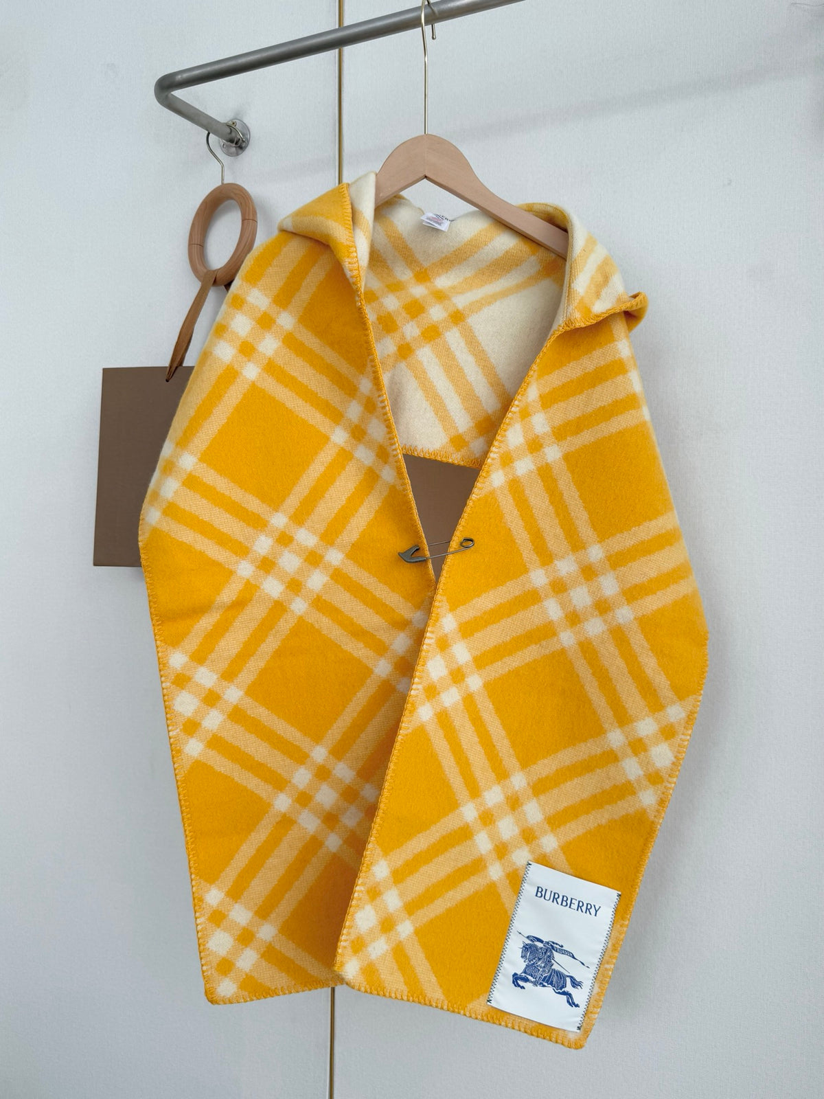 F23 Women's Winter Fashion Wool Scarf
