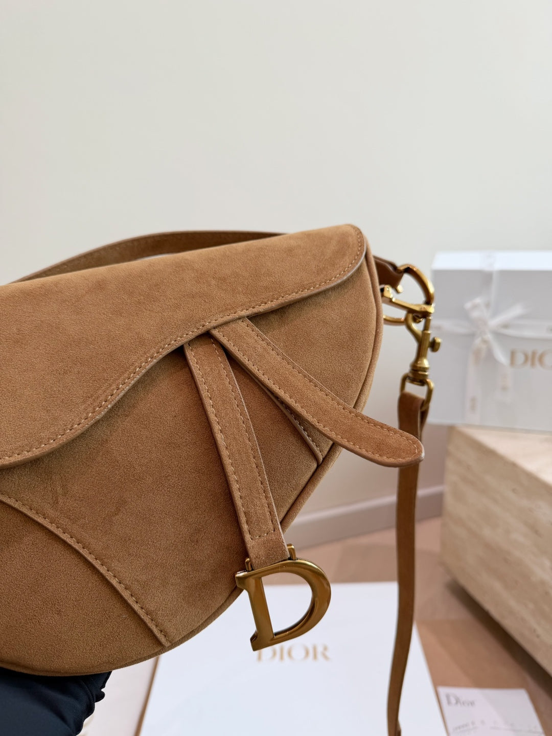 MS32 Women's Classic Saddle Bag Handbag