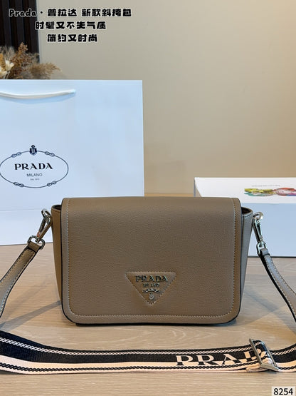 MN21 Fashion Women High Quality Bag With box 23*9*17CM