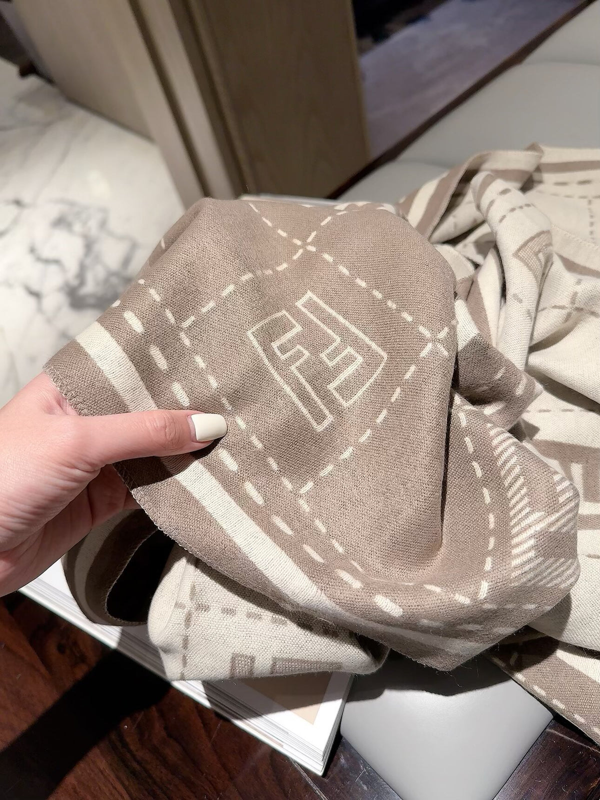 F55 High quality scarf shawl for women