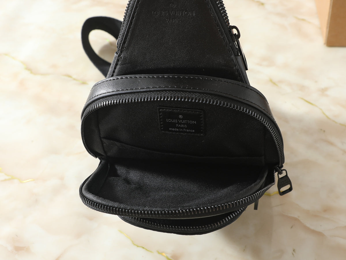 WM14 Men's fashion crossbody bag leather bag 16.0x33.0x5.7CM