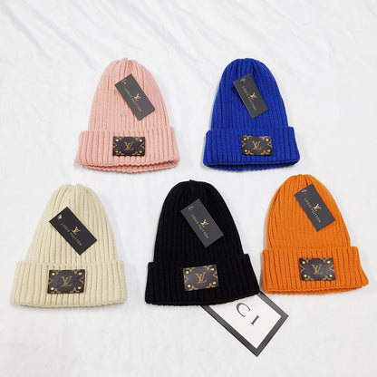 H2 Men and women winter fashion knitted hats