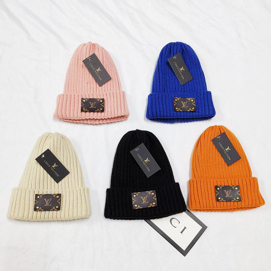 H2 Men and women winter fashion knitted hats