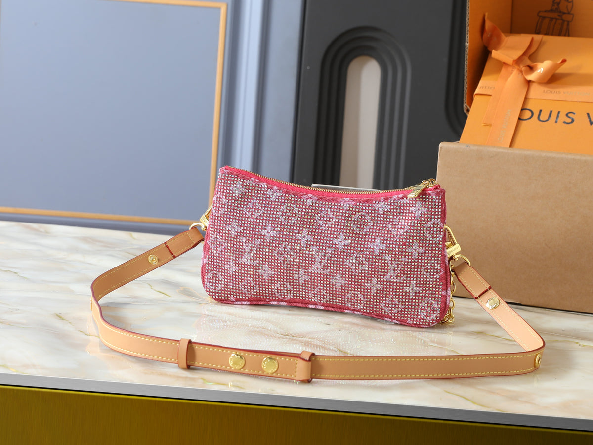 WM8 New women's casual bag  24.5*13.5*6.5CM