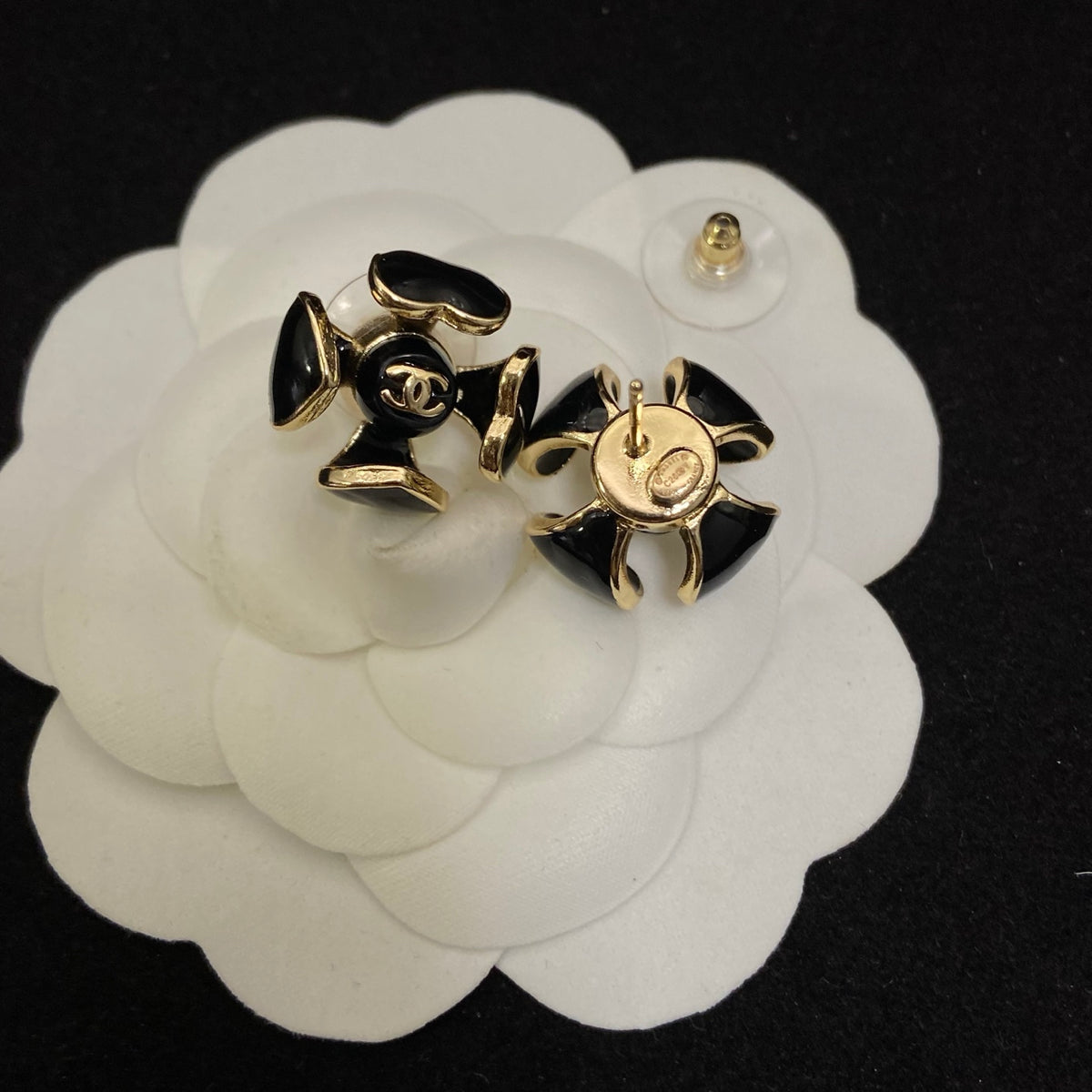 E12 Women gold-plated fashion camellia earrings high-quality jewelry