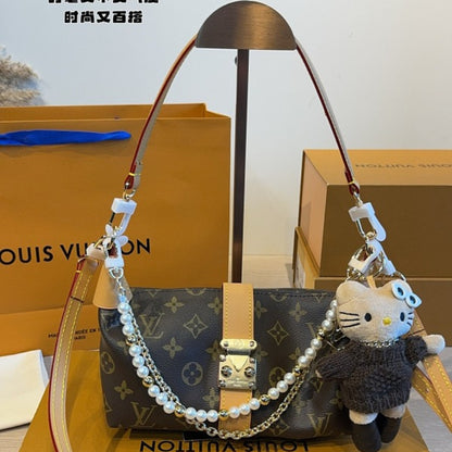 LVMB7  Fashion Hot Sale High Quality Women's Shoulder Bag  21X8X11cm