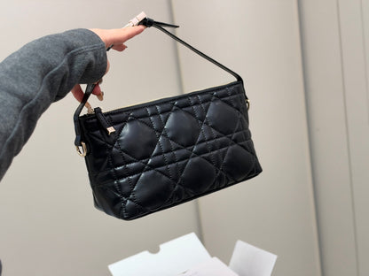 MN106 Women's handbag bags 22X13cm