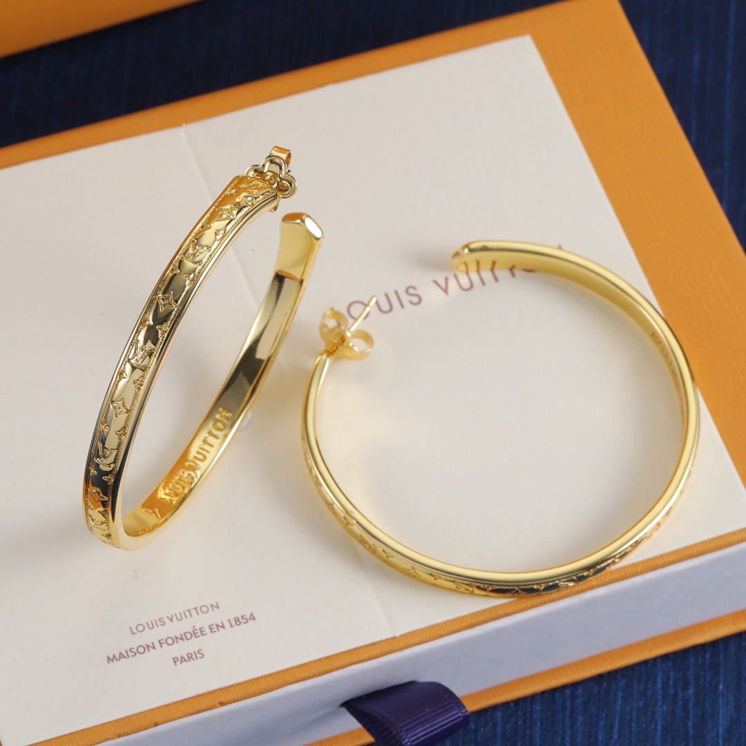 E39 Women gold-plated fashion earrings high-quality jewelry