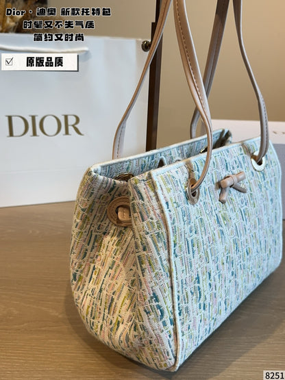 MN23 Women leather bag 26*12*20cm