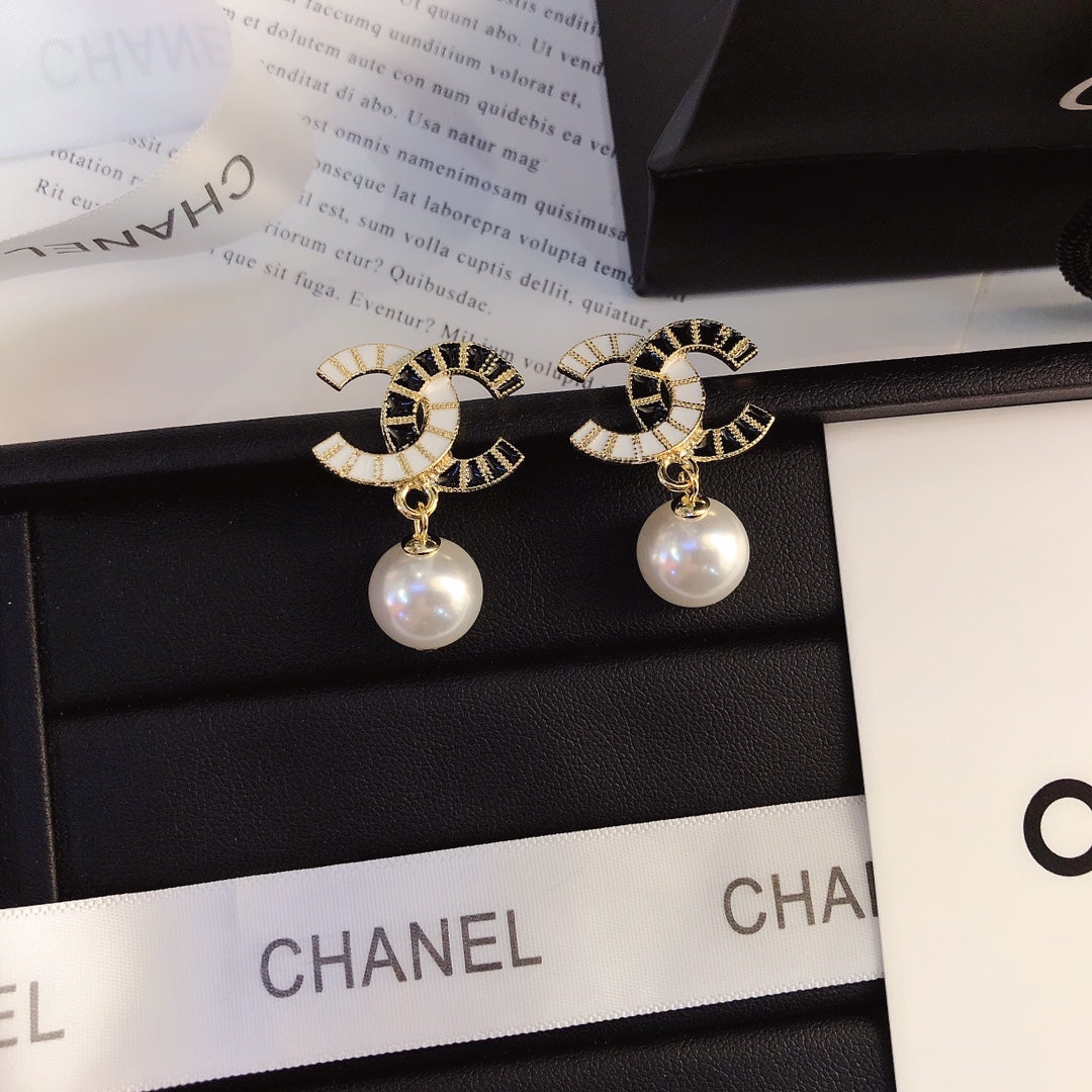 A301 Women gold-plated fashion earrings high-quality jewelry