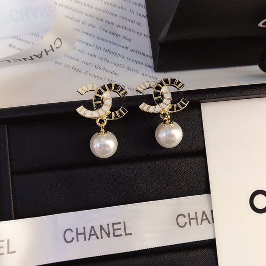 A301 Women gold-plated fashion earrings high-quality jewelry