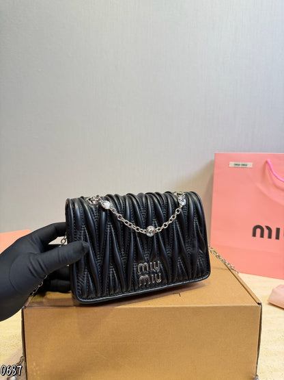 MS77 Fashion diagonal cross bag 20 X13X 5cm