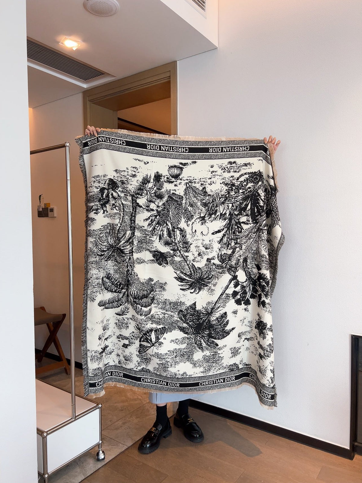 F18 Women's Winter Fashion Wool Scarf Shawl Wrap 140X140CM