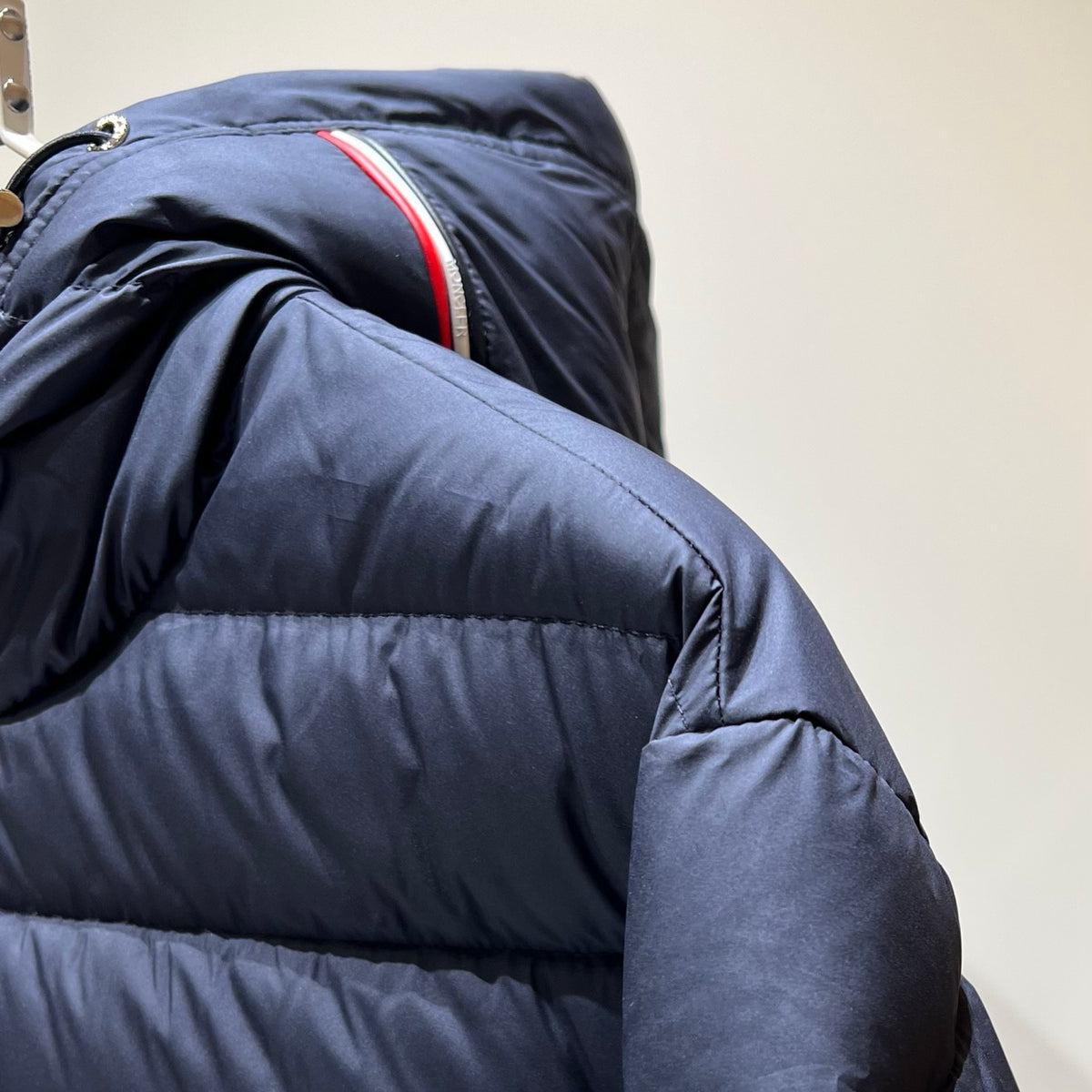 C18 Men's Casual Hooded Down Jacket Winter Warm Coat 3 Colors