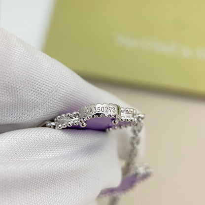 VAB6 Classic Four‑Leaf Clover Unisex Fashion Bracelet for Men and Women
