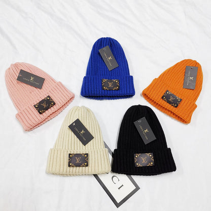 H2 Men and women winter fashion knitted hats