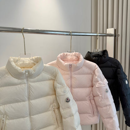 C4 Women Fashion Short‑Style Down Jacket, Casual Warm Winter Outerwear Puffer Coat for Daily Wear