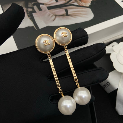 E67 Women gold-plated earrings high-quality jewelry