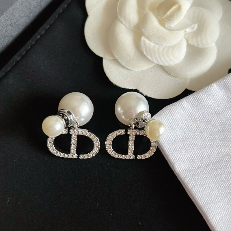 DIE4 Women gold-plated fashion earrings high-quality jewelry