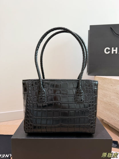 MN111 Women's handbag leather bag 24.5-20-10cm