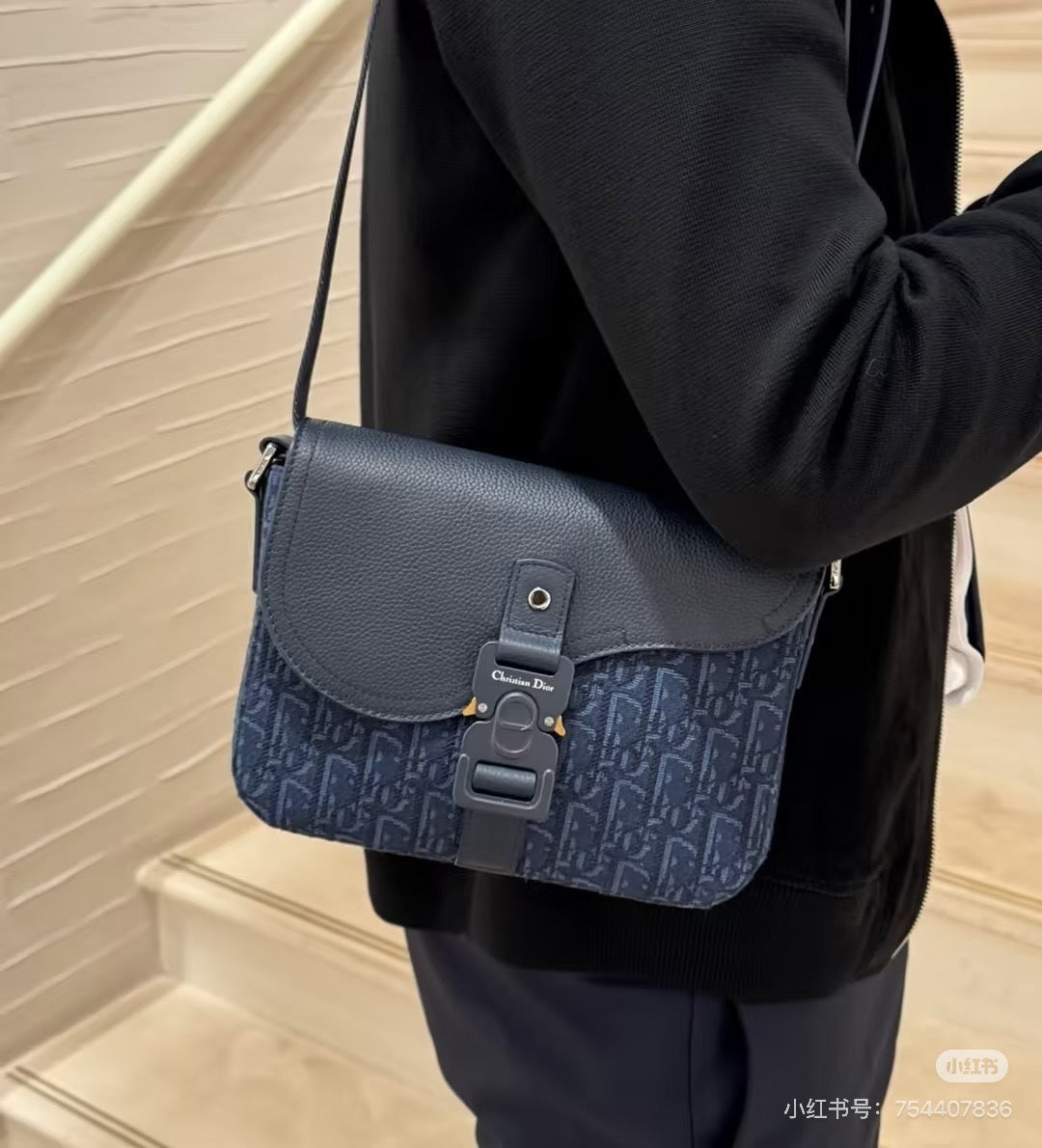 MS8 Bag for men and women 23x18x6cm