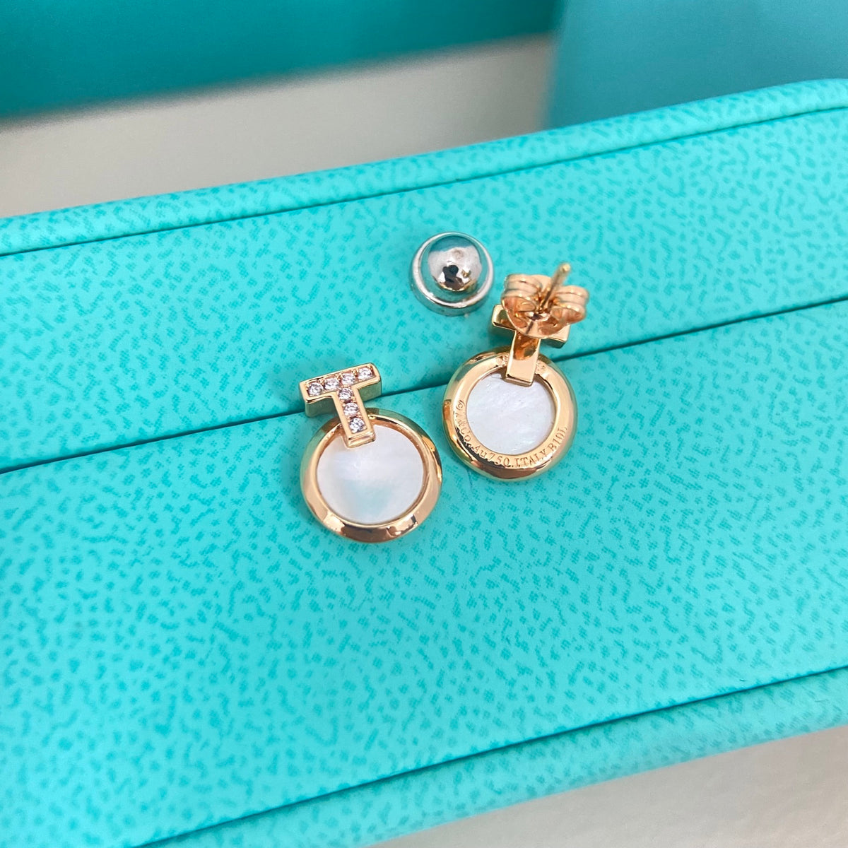 E14 Women gold-plated fashion earrings high-quality jewelry