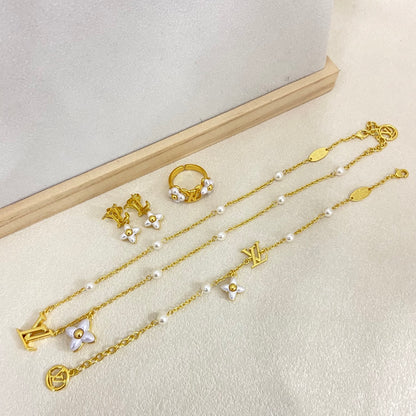 E4 Women gold-plated fashion earrings high-quality jewelry