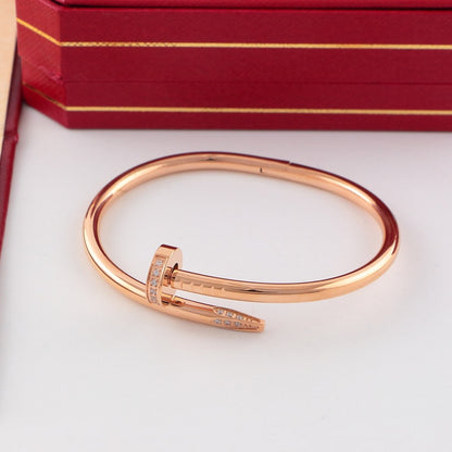 B36 Classic Men Women 18K Gold‑Plated Bangle Stainless Steel Fashion Jewelry