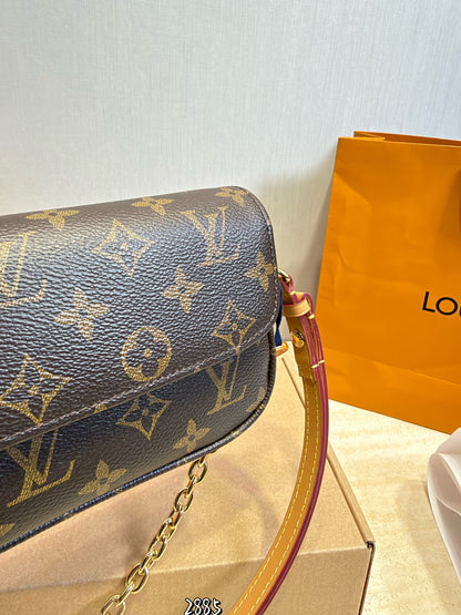 MS45 Women's handbag leather bag 22*12cm