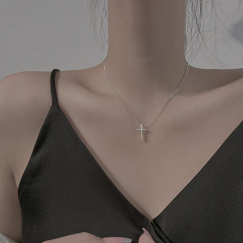 Cross necklace women S925 pure silver simple and fashionable jewelry