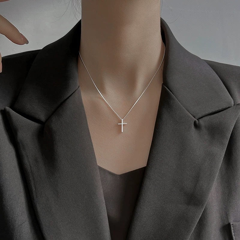 Cross necklace women S925 pure silver simple and fashionable jewelry