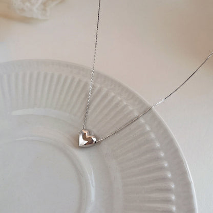 S925 silver heart necklace, women's light luxury heart-shaped collarbone jewelry