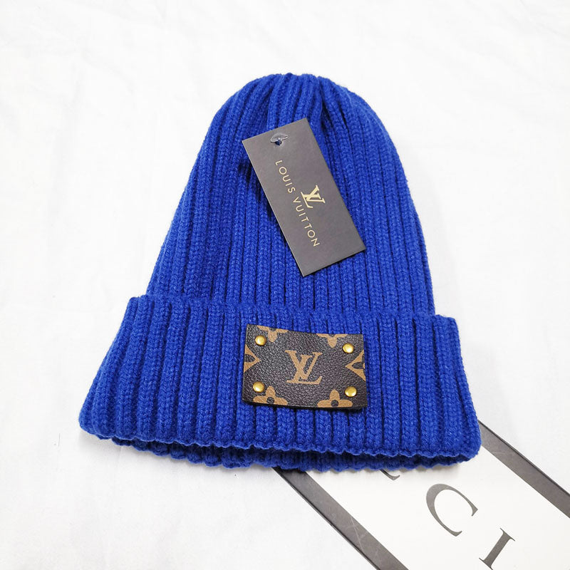 H2 Men and women winter fashion knitted hats